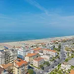 La Sirenetta By Interhome * Lido di Camaiore